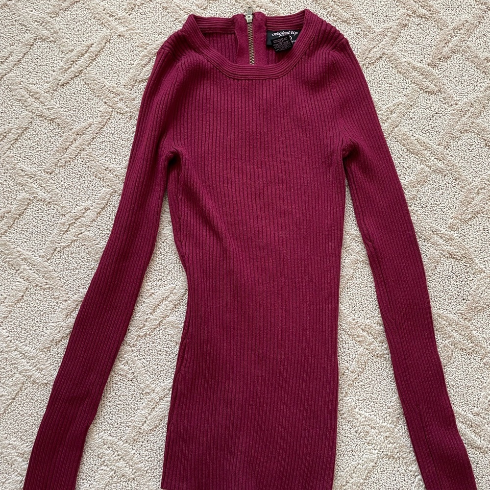 Hooked Up by I.O.T ribbed sweater, size XS